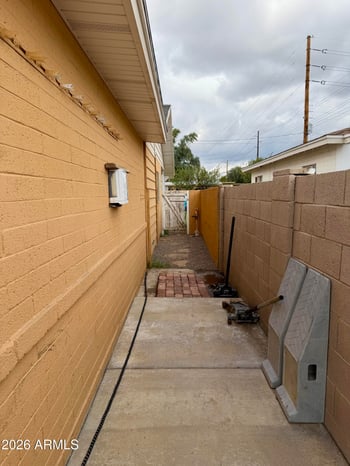 2305 Maryland Ave, Phoenix, AZ 85015