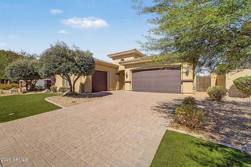 2305 156th Dr, Goodyear, AZ 85395