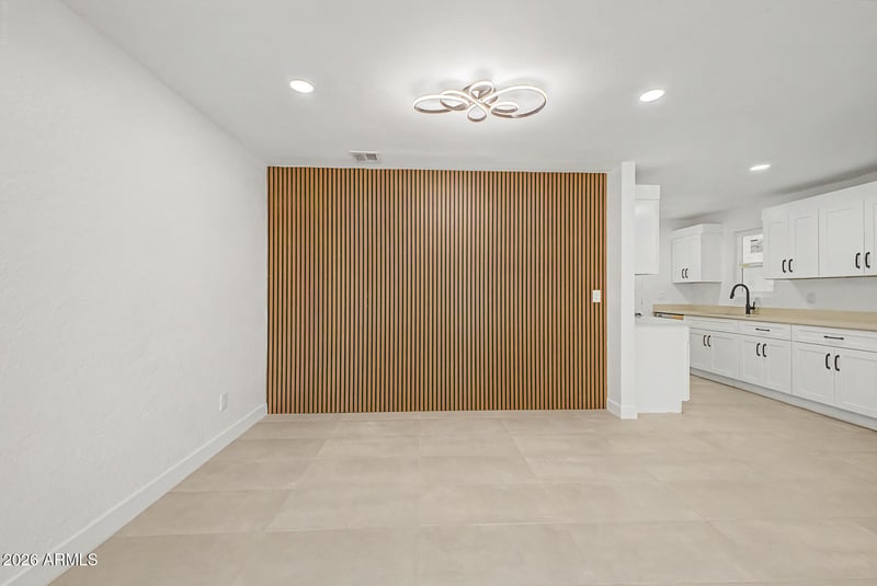 2305 Maryland Ave, Phoenix, AZ 85015