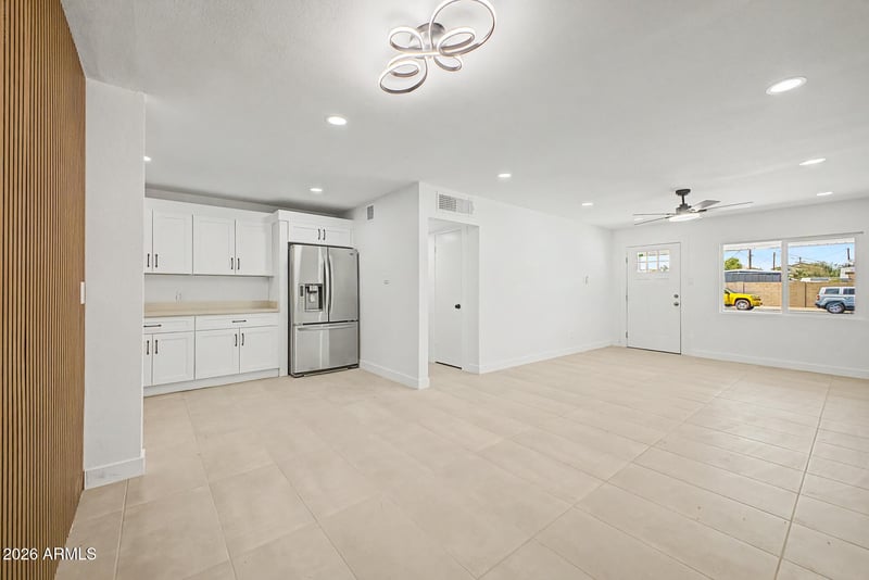 2305 Maryland Ave, Phoenix, AZ 85015
