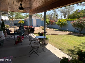 2305 Meadow Dr, Phoenix, AZ 85023
