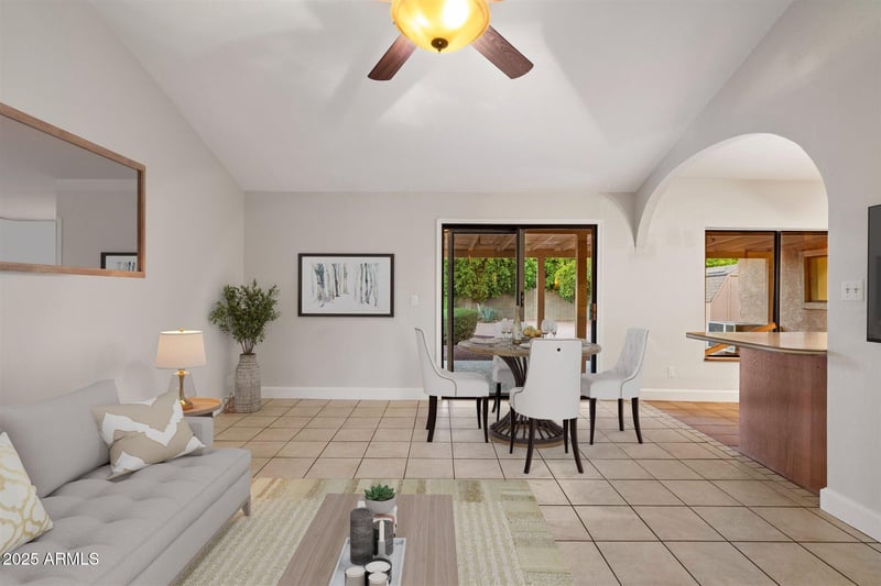 23051 87th Dr, Peoria, AZ 85383