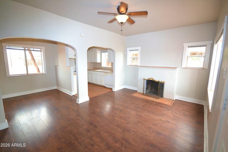 2306 W Jefferson St, Phoenix, AZ 85009