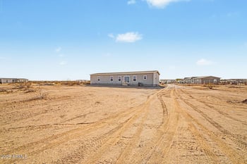 23061 Milton Dr, Wittmann, AZ 85361