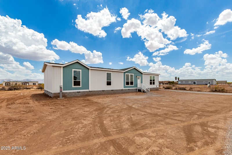23069 Milton Dr, Wittmann, AZ 85361