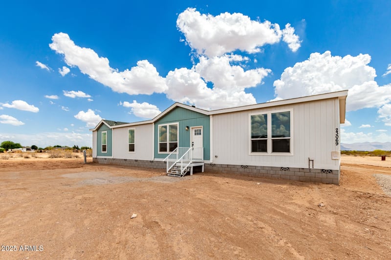 23069 Milton Dr, Wittmann, AZ 85361