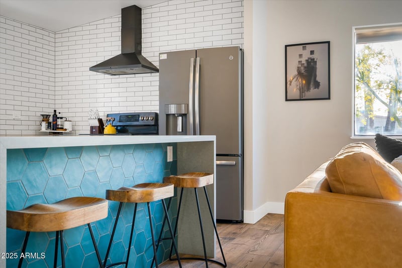 2307 51st Pl, Phoenix, AZ 85008