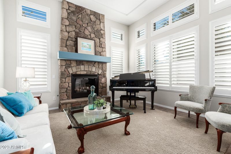 2307 E Glacier Pl, Chandler, AZ 85249