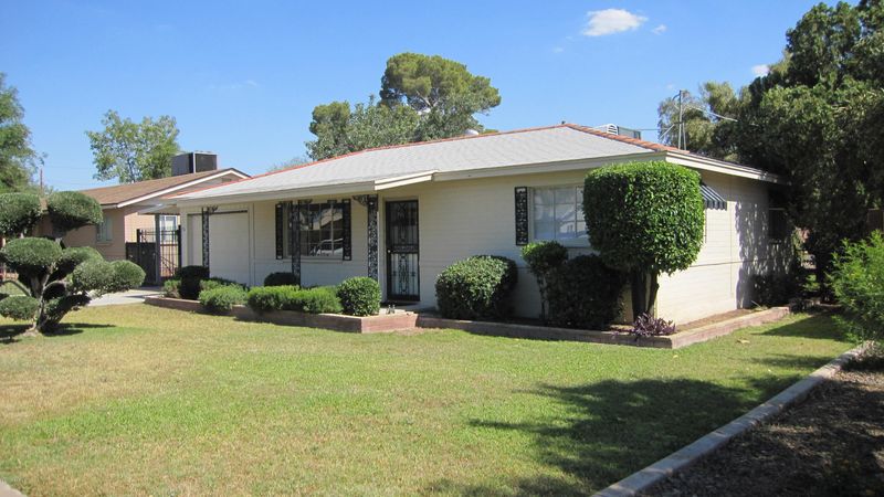 2307 E Roma Ave, Phoenix, AZ 85016
