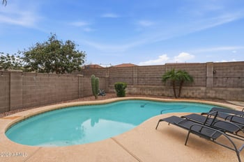 2307 Kristina Ave, San Tan Valley, AZ 85144