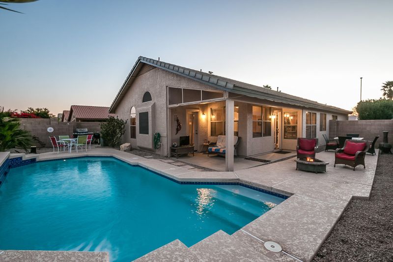 2307 S Peppertree Dr, Gilbert, AZ 85295
