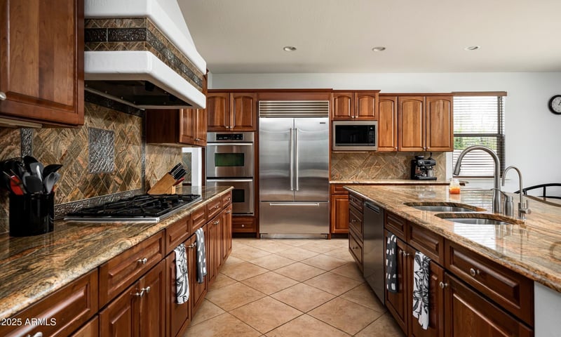 2307 Sienna Bouquet Pl, Phoenix, AZ 85085