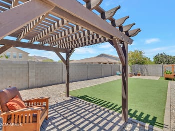 2307 Desert Ln, Phoenix, AZ 85041