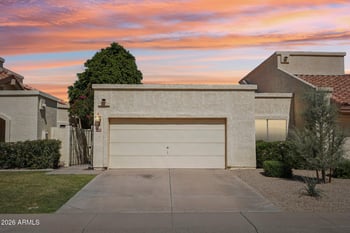 2308 Comstock Dr, Chandler, AZ 85224