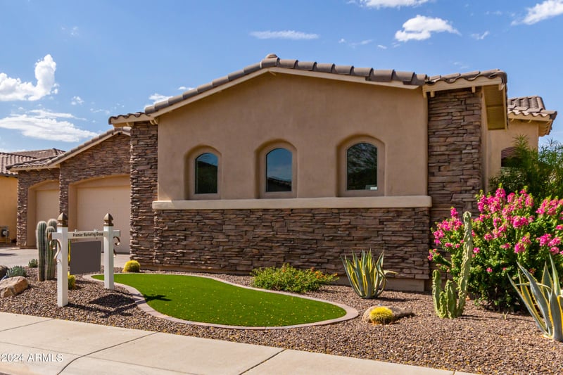 2308 Dry Wood Rd, Phoenix, AZ 85024