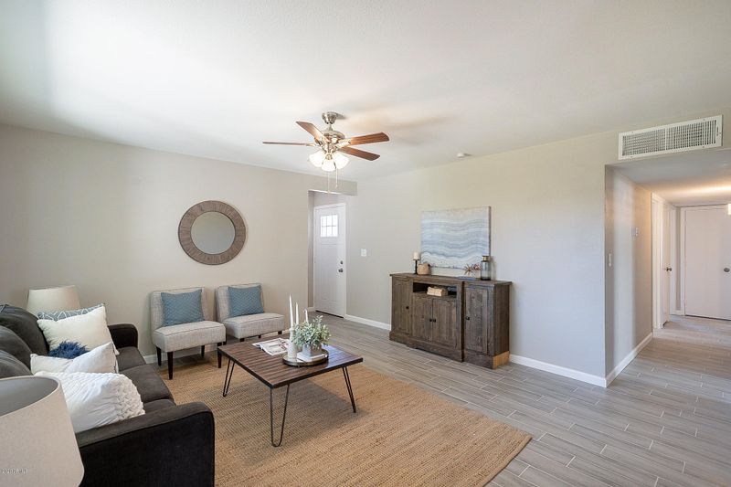 2308 E Acoma Dr, Phoenix, AZ 85022