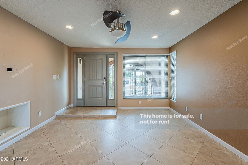 2308 E Frye Rd, Chandler, AZ 85225