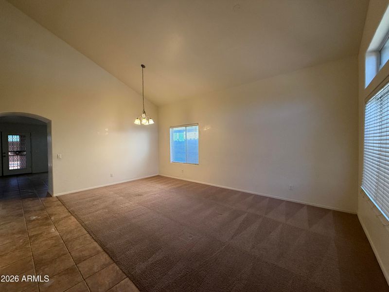 2308 S 66th Ln, Phoenix, AZ 85043