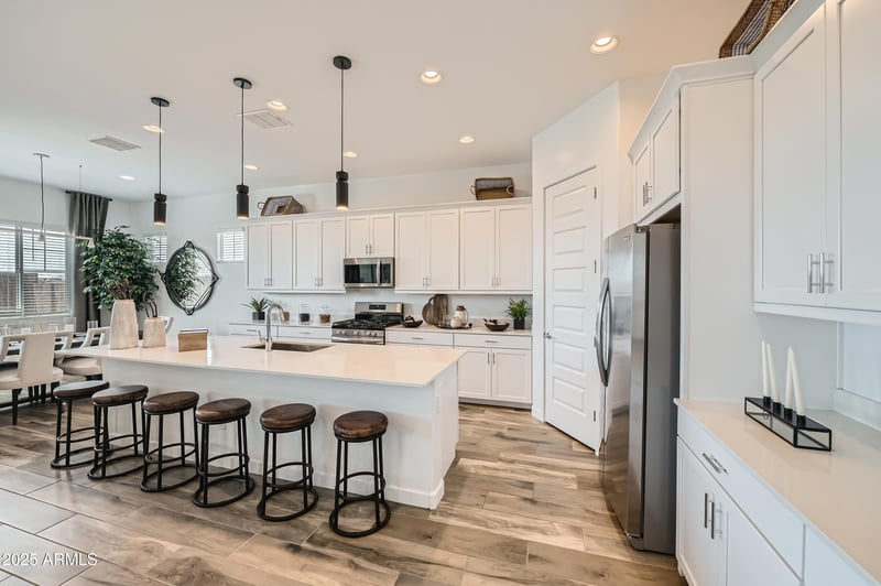 23087 Roundup Way, Queen Creek, AZ 85142