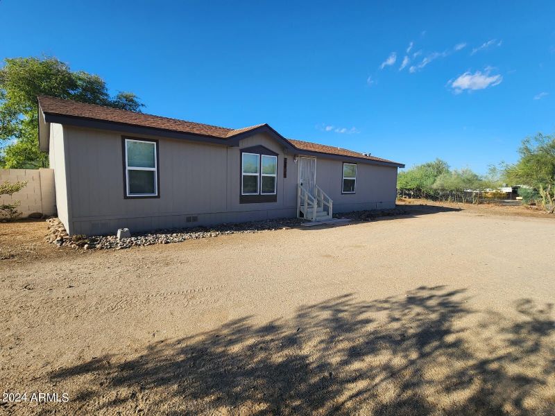 2309 E Maddock Rd, Phoenix, AZ 85086