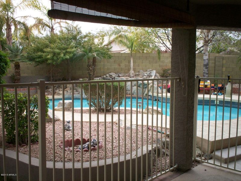 2309 E Rockledge Rd, Phoenix, AZ 85048