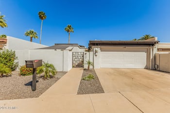 231 Laguna Dr, Litchfield Park, AZ 85340