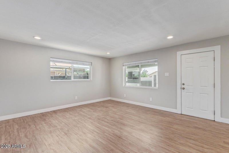 231 1st St, Avondale, AZ 85323