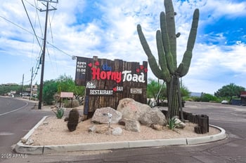 231 Santa Cruz Dr, Phoenix, AZ 85085