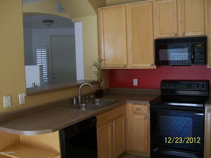 231 W Mountain Sage Dr, Phoenix, AZ 85045