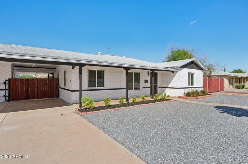 2310 Amelia Ave, Phoenix, AZ 85016