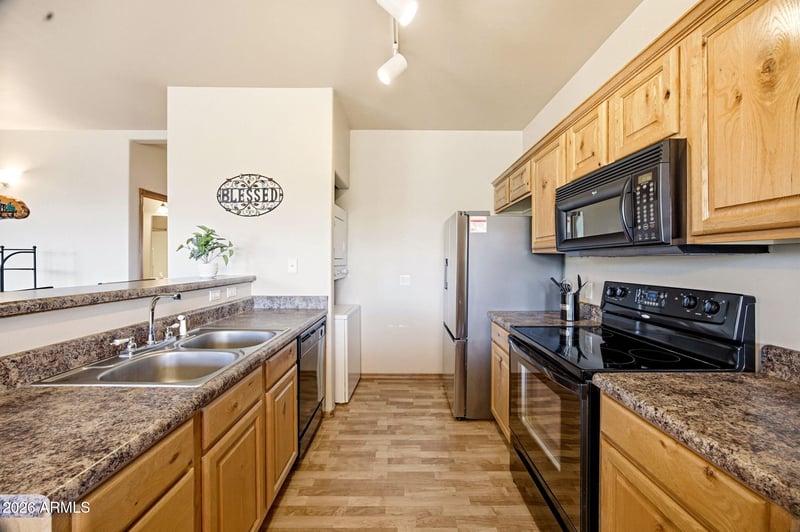 2310 Cottage Trl #B7, Show Low, AZ 85901