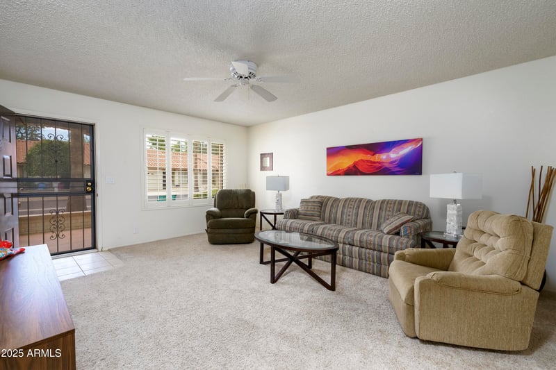 2310 Farnsworth Dr #16, Mesa, AZ 85209