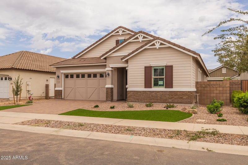 23102 Raven Dr, Queen Creek, AZ 85142