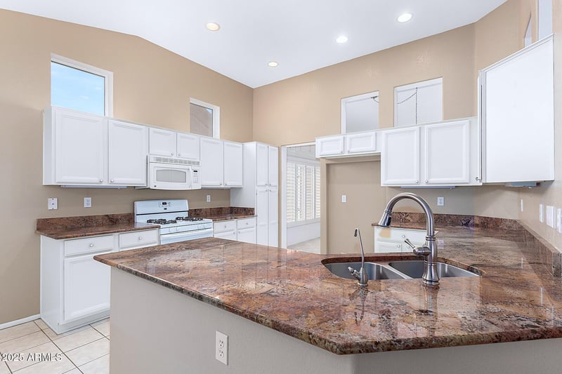 23105 Drifter Way, Sun City West, AZ 85375