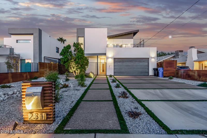 2311 29th Pl, Phoenix, AZ 85008