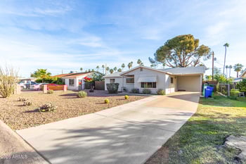 2311 30th Pl, Phoenix, AZ 85008