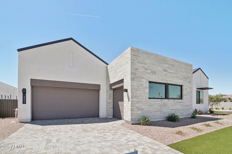 2311 Aquarius Pl, Chandler, AZ 85249
