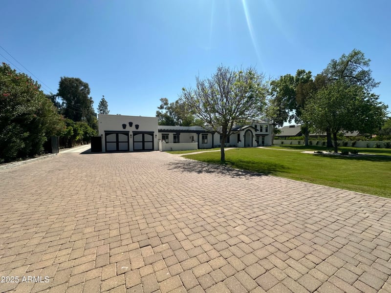 2311 Colter St, Phoenix, AZ 85016