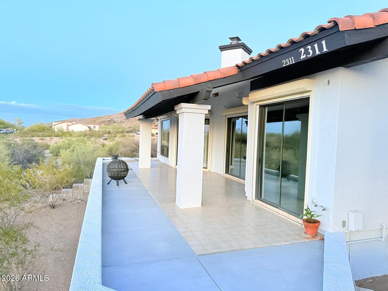 2311 E Euclid Ave, Phoenix, AZ 85042