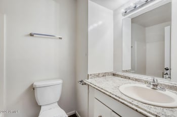 2311 Hartford Ave #14, Phoenix, AZ 85022