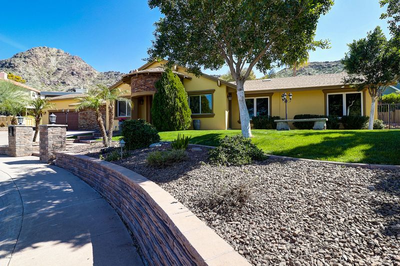 2311 E Northview Ave, Phoenix, AZ 85020