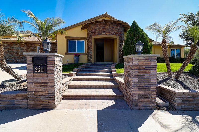 2311 E Northview Ave, Phoenix, AZ 85020