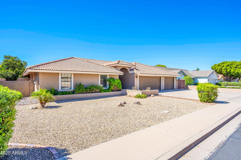 2311 Laurel St, Mesa, AZ 85213