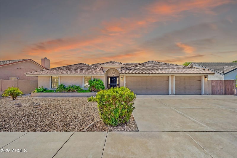 2311 Laurel St, Mesa, AZ 85213