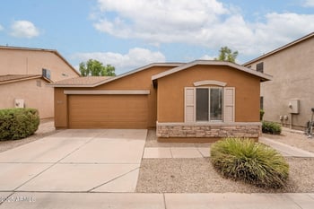 2311 Meadow Point Way, San Tan Valley, AZ 85140