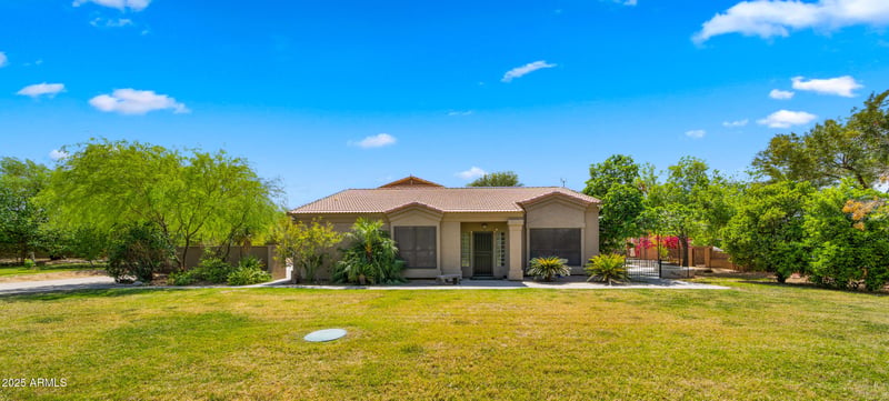 2311 W Dobbins Rd, Phoenix, AZ 85041