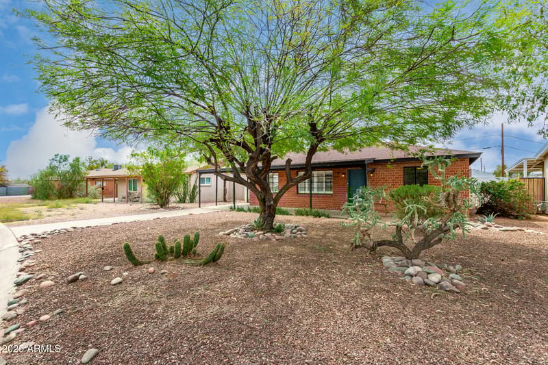 2311 Whitton Ave, Phoenix, AZ 85015