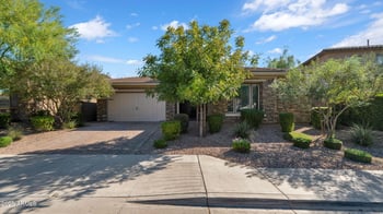 23113 47th St, Phoenix, AZ 85050
