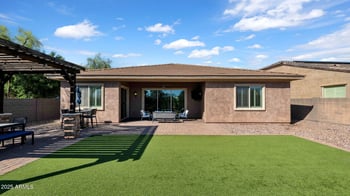 23113 47th St, Phoenix, AZ 85050