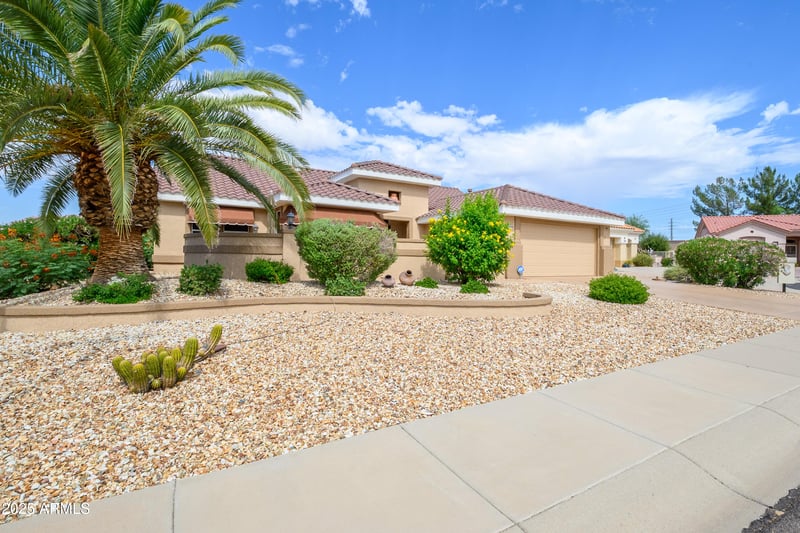 23116 145th Ln, Sun City West, AZ 85375